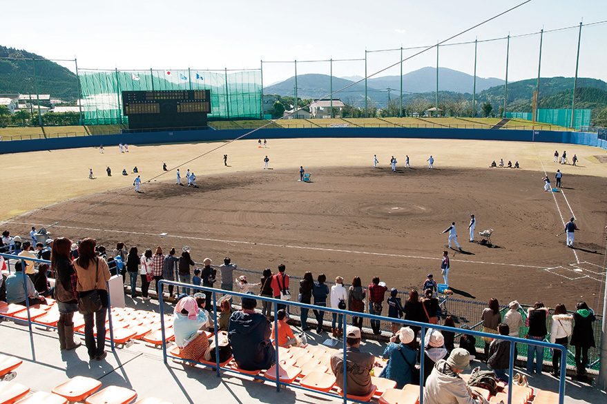 「西武　春季キャンプ　南郷中央公園野球場」の画像検索結果